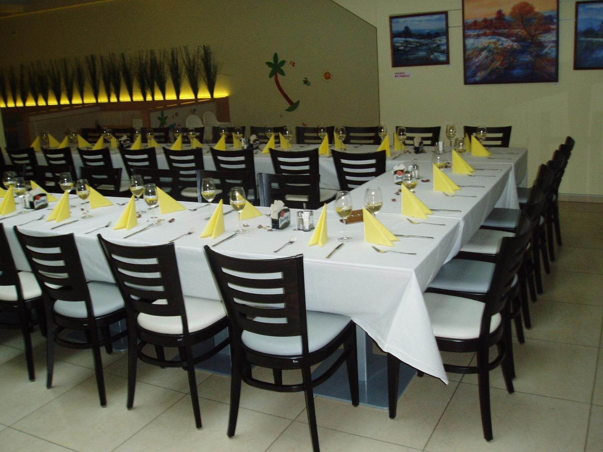 Hotel Kaskada Ledeč nad Sázavou Extérieur photo